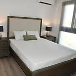 Baz Tower شقة فندقية