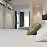 Baz Tower شقة فندقية