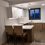 Baz Tower 4*