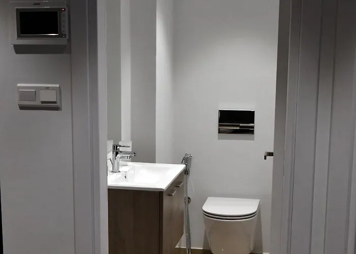 Ξενοδοχείο με διαμερίσματα Baz Tower 4*