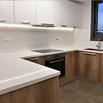 Ξενοδοχείο με διαμερίσματα Baz Tower Λευκωσία