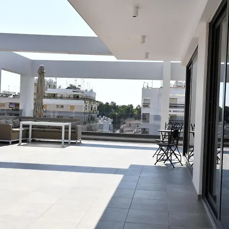 Апарт-отель Baz Tower Никосия