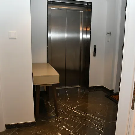 Apart Otel Baz Tower