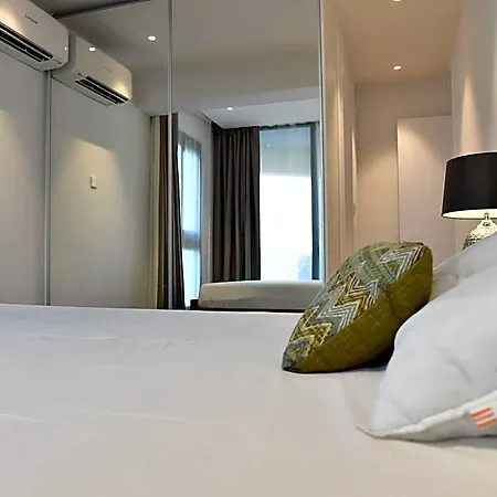 Baz Tower Aparthotel