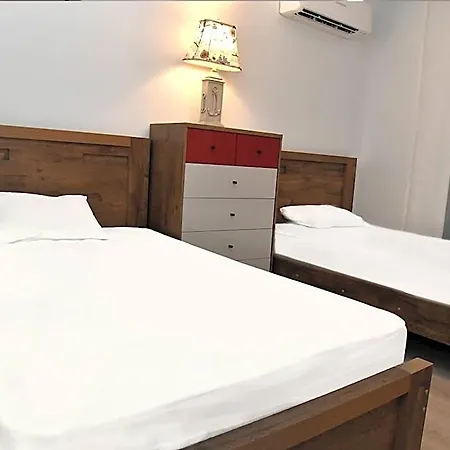 Baz Tower Aparthotel
