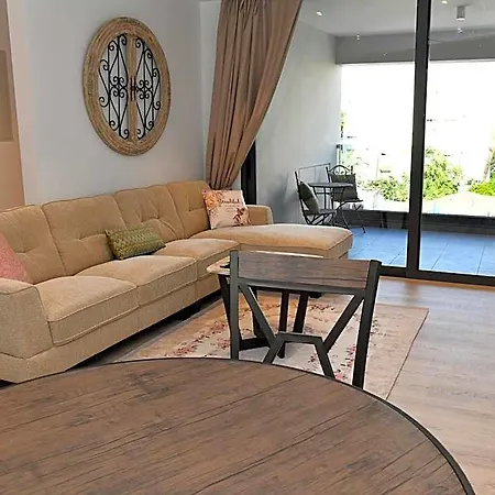 Baz Tower 4* Nicosia