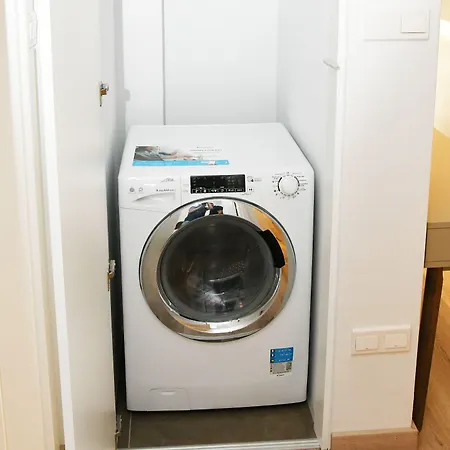 Baz Tower Aparthotel 4*