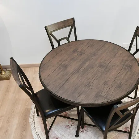 Aparthotel Baz Tower