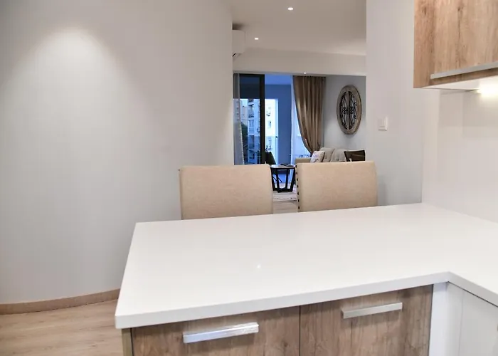 Baz Tower Apart Otel 4*